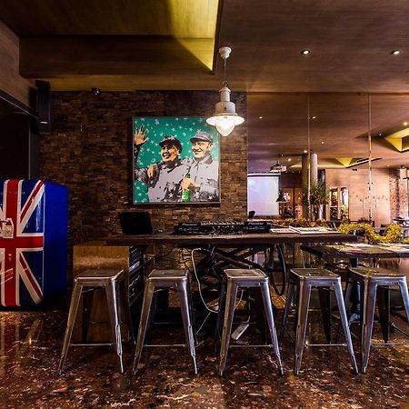 Inhouse Boutique Hotel Taipei Luaran gambar