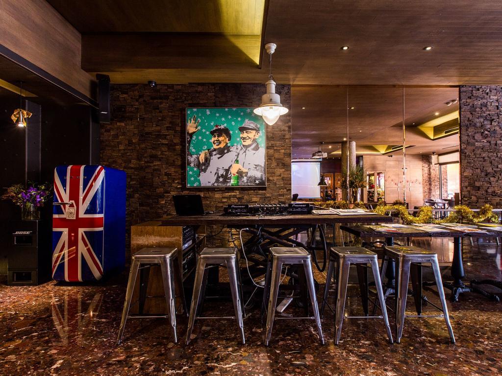 Inhouse Boutique Hotel Taipei Luaran gambar