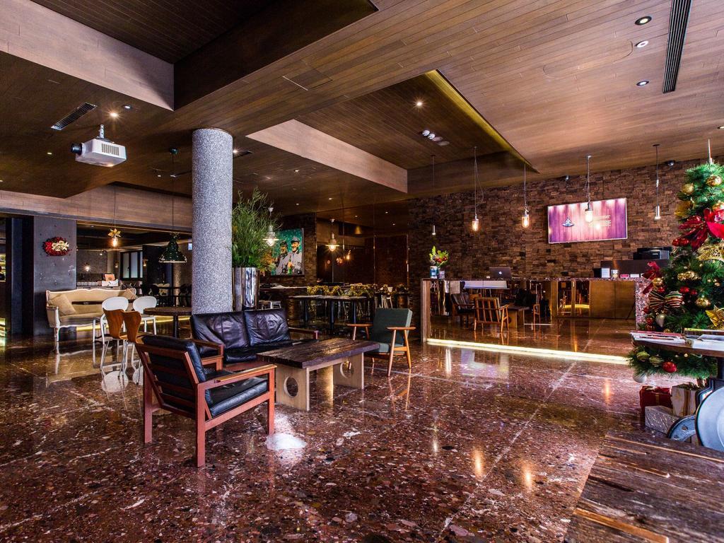 Inhouse Boutique Hotel Taipei Luaran gambar