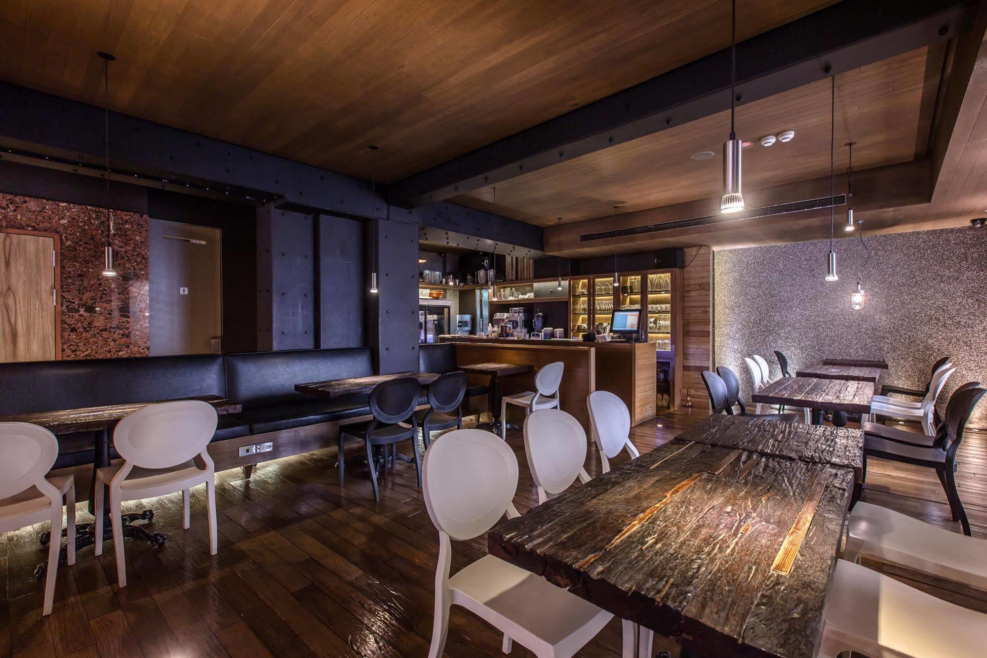 Inhouse Boutique Hotel Taipei Luaran gambar