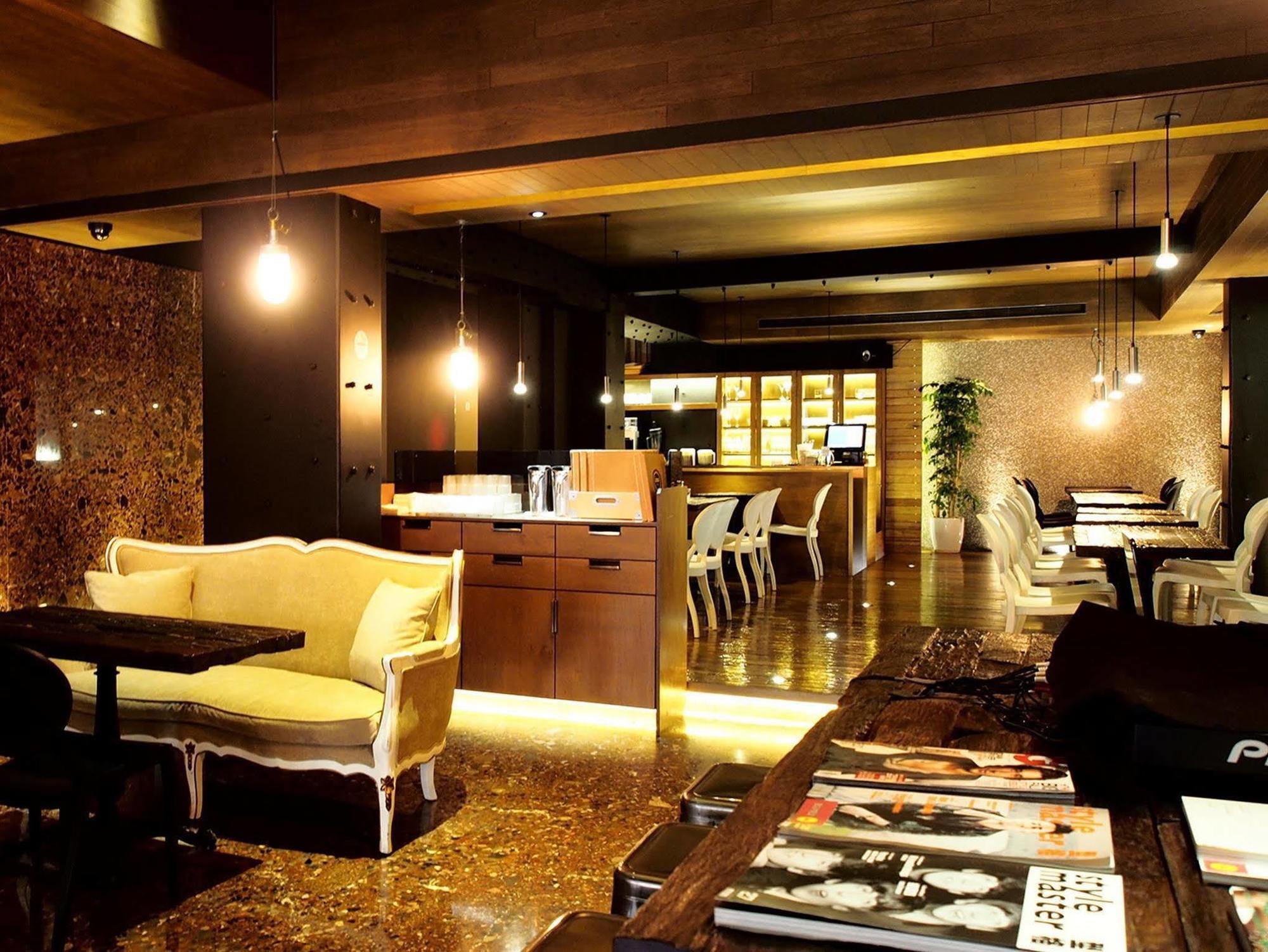 Inhouse Boutique Hotel Taipei Luaran gambar