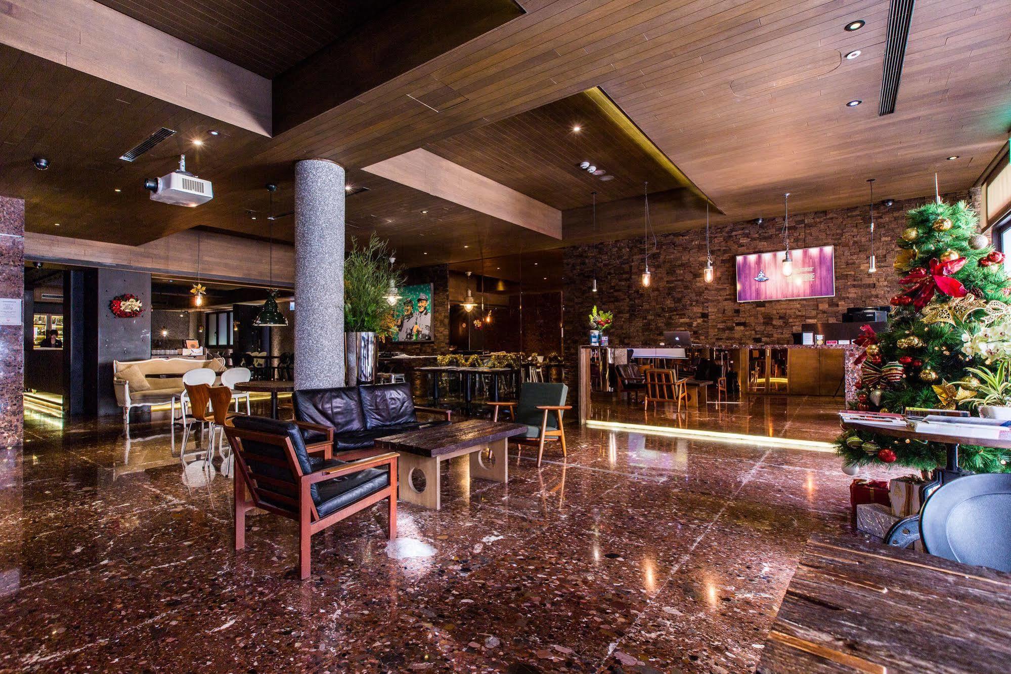 Inhouse Boutique Hotel Taipei Luaran gambar